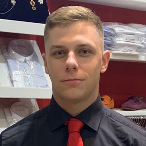 Meet your Posher, Steve